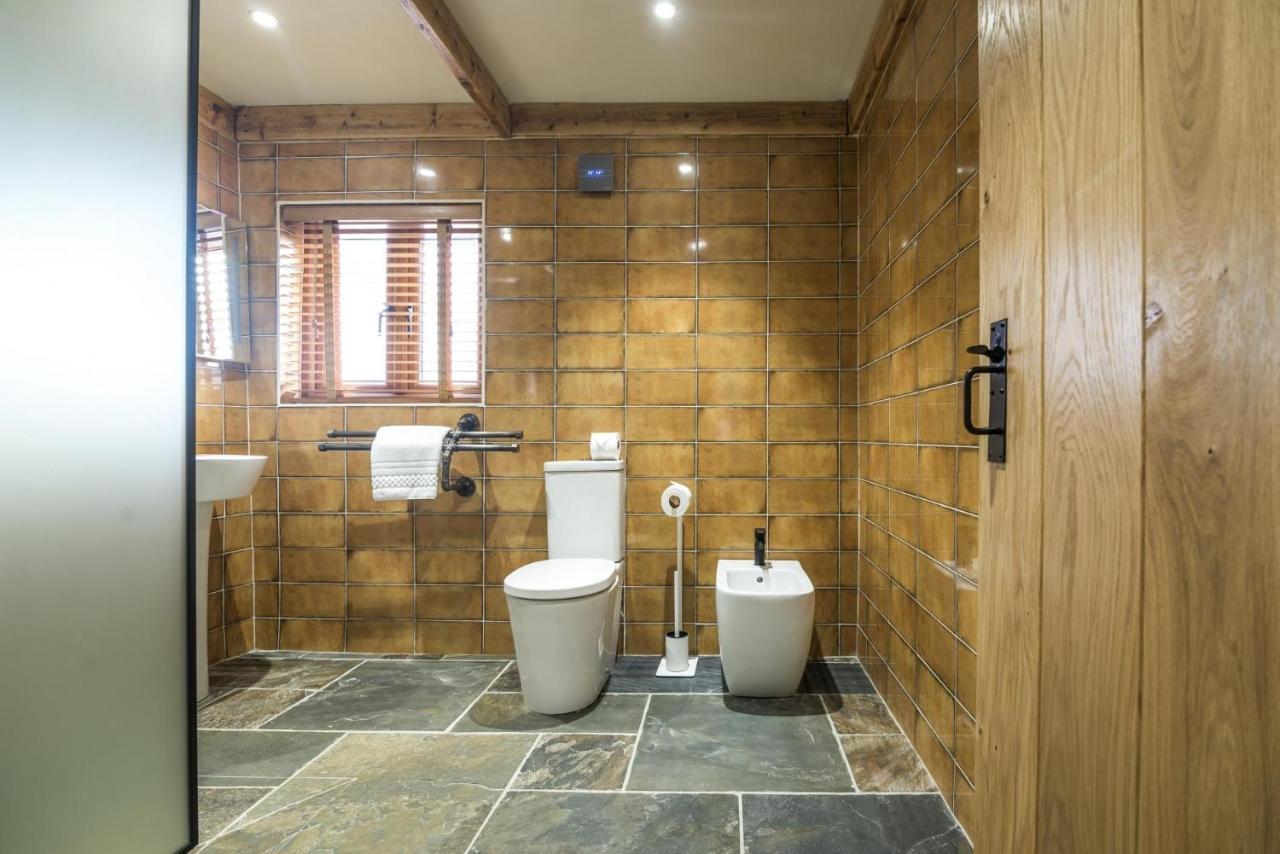 Lavender - Luxurious Barn Conversion - Blossom Farm Johnston Esterno foto